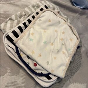Baby Changing Table Bundle! (2) Changing Table sheets+ (3) Burp cloths. Like new